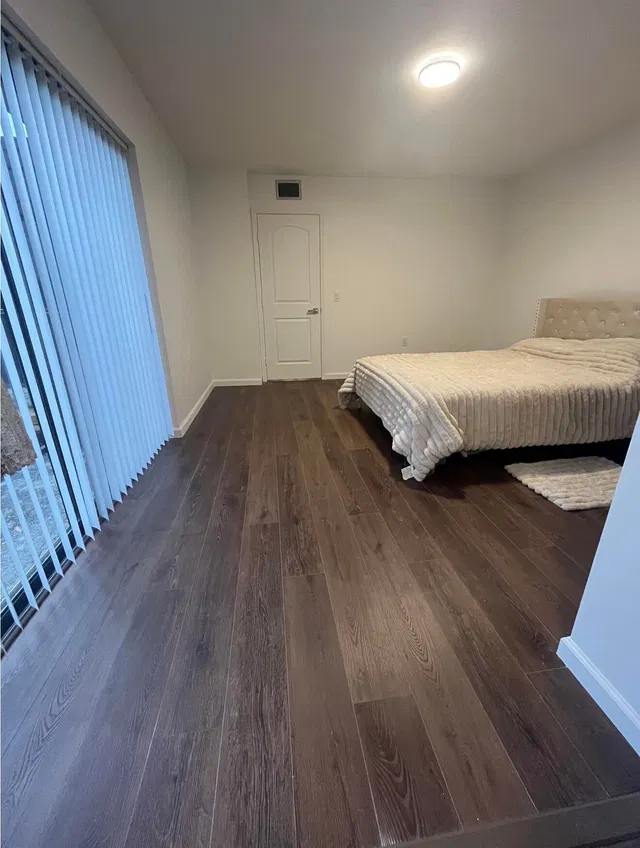 Residence photo 2