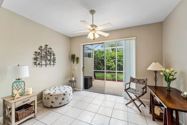 Residence photo 13