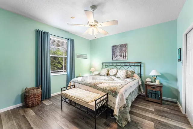 Residence photo 17
