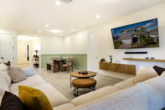 Residence photo 9