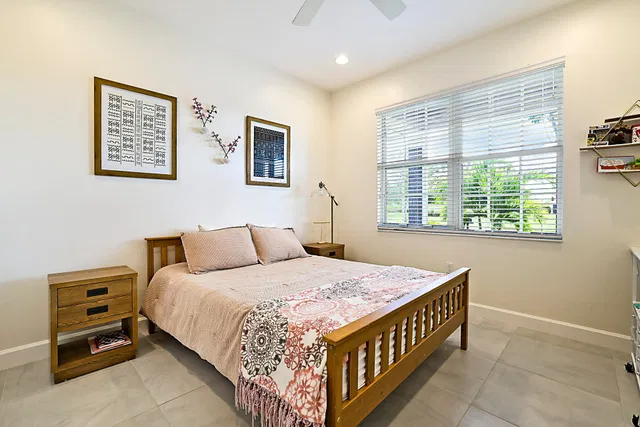 Residence photo 24