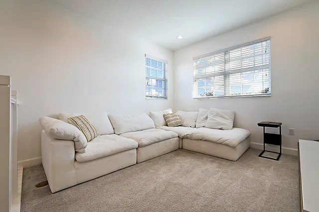 Residence photo 26