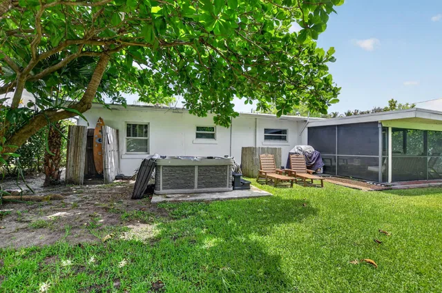 Residence photo 28