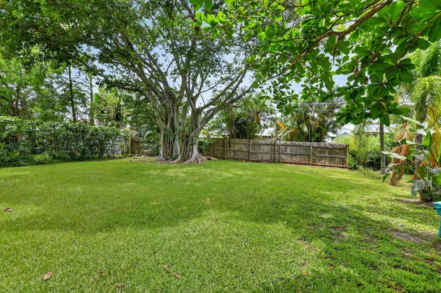 Residence photo 31