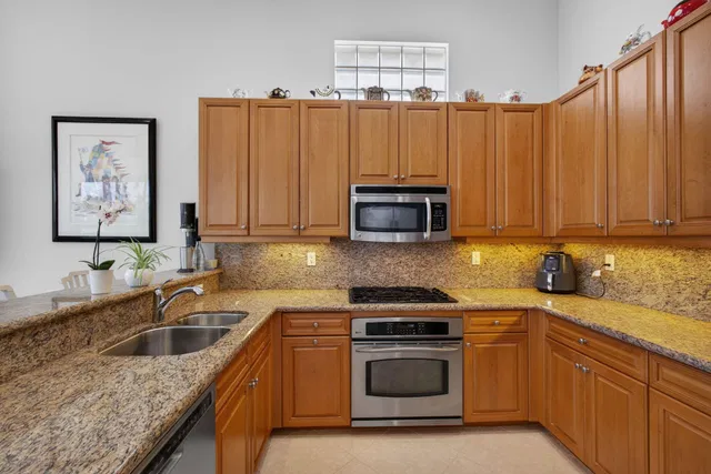Mirasol Country Club Residence photo 25