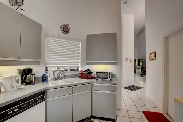 Residence photo 14