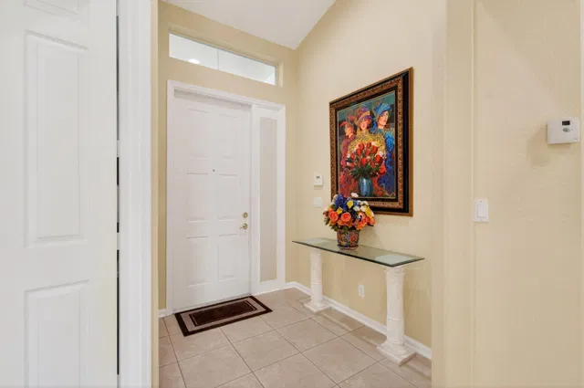 Residence photo 9