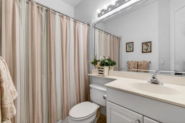 Residence photo 35