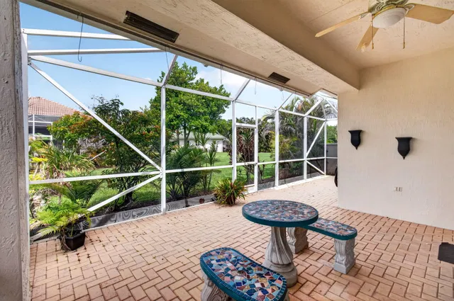 Residence photo 40