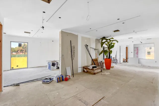 Residence photo 21
