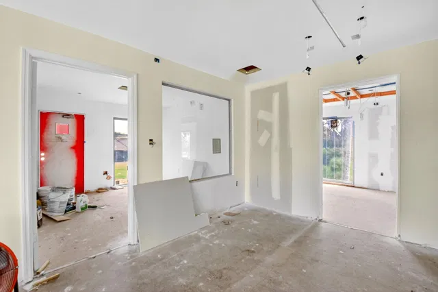 Residence photo 24