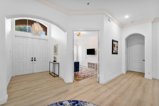  Residence photo 5