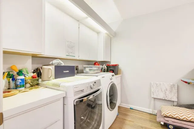 Unit 305 photo 18