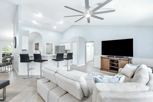 Residence photo 9
