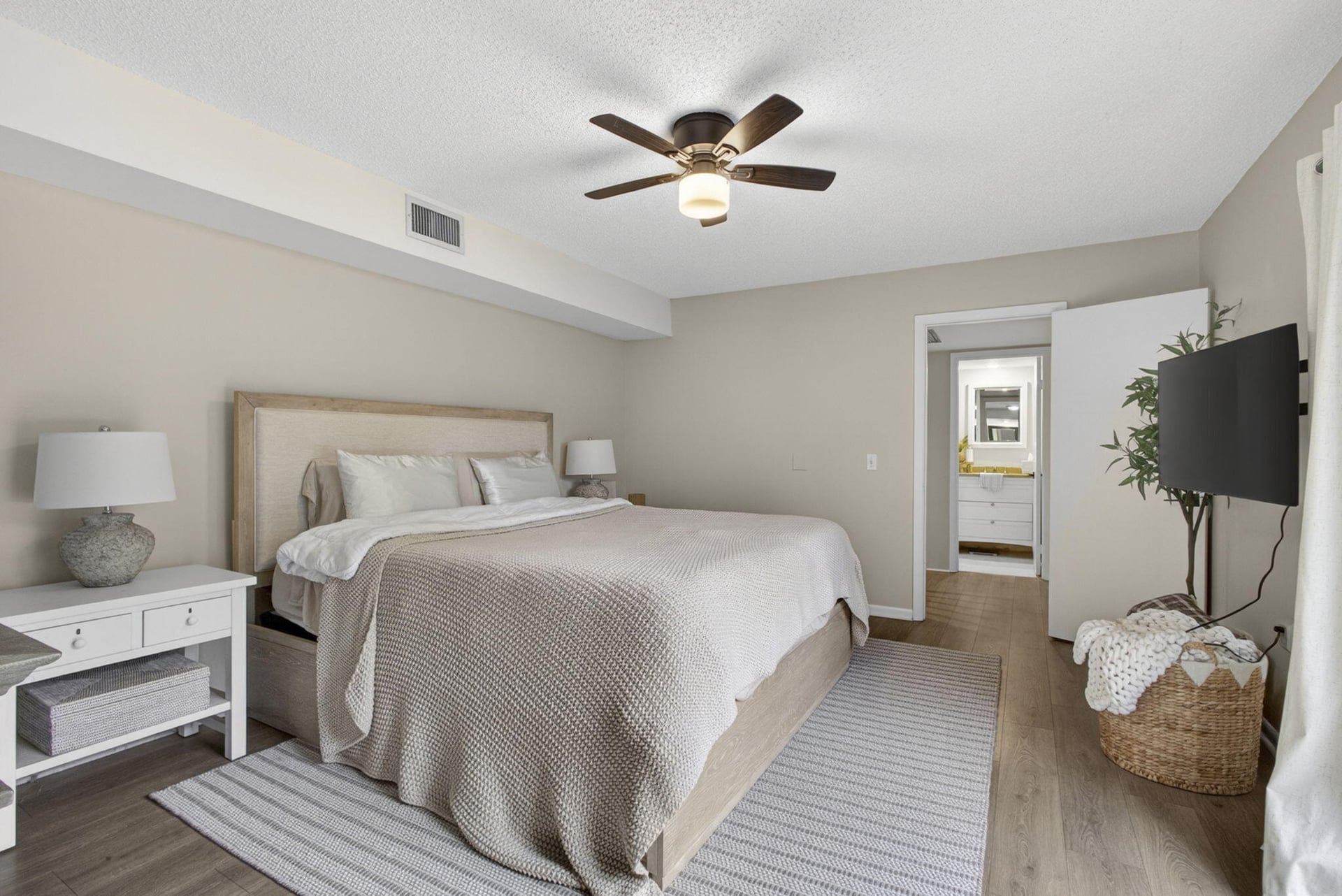 PGA National Palm Beach Gardens Residence photo 12
