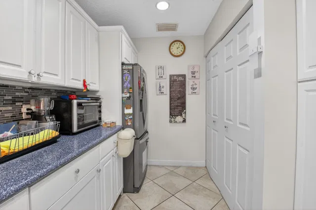 Residence photo 11
