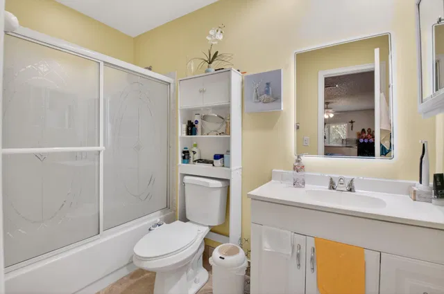 Residence photo 15