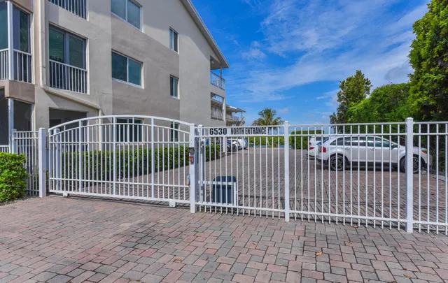 Unit 3070 photo 35