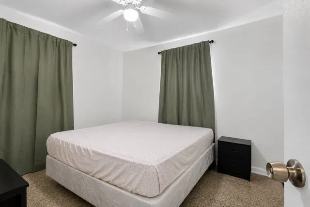 Residence photo 14