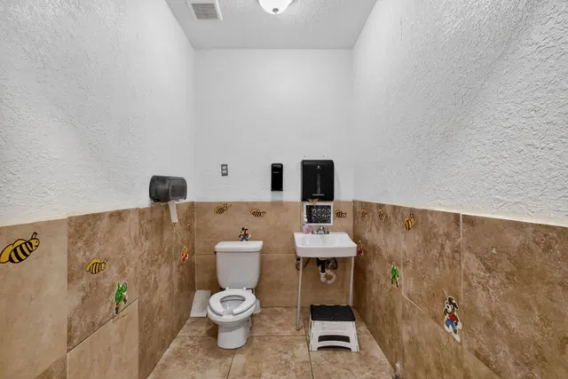 Residence photo 51