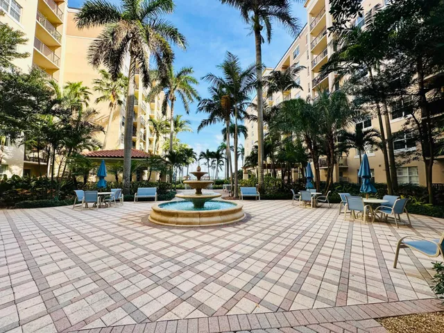Flagler Pointe Unit 101 photo 16