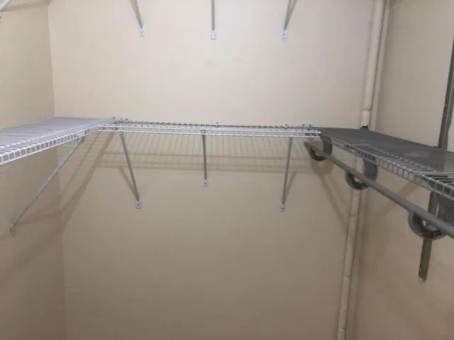 Unit A1 photo 25