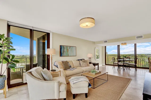 Tiara Singer Island Unit 7h photo 3