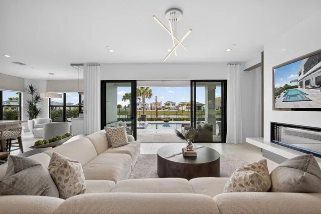 Avenir Residence photo 11