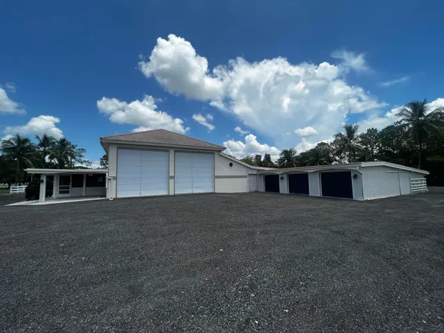 Residence photo 21