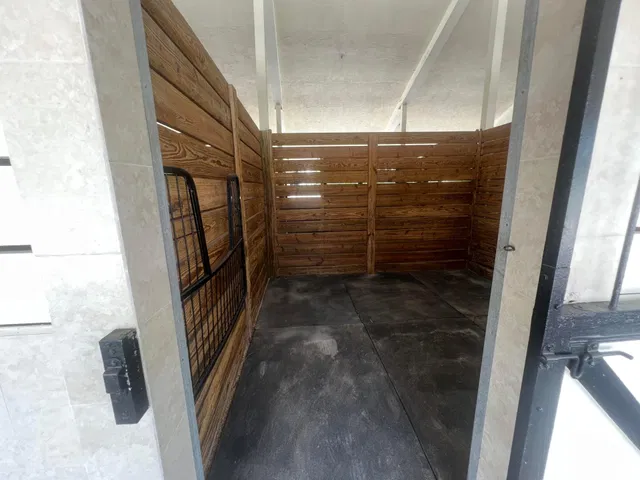 Residence photo 39