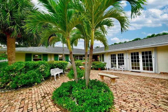 SoSo West Palm Beach Residence photo 33