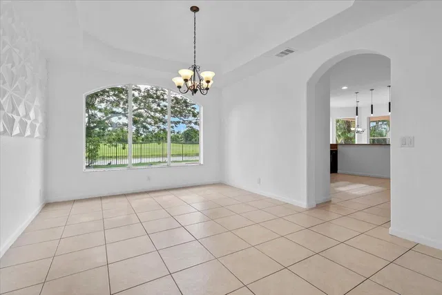 Residence photo 13