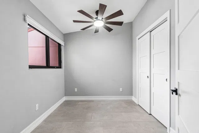 Residence photo 18