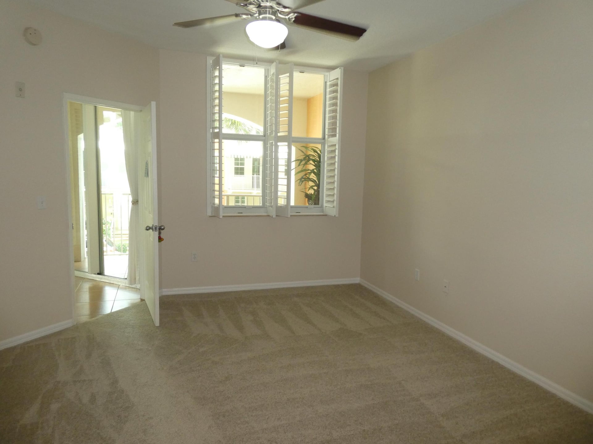 Windward Bay Lantana Unit 211 photo 11