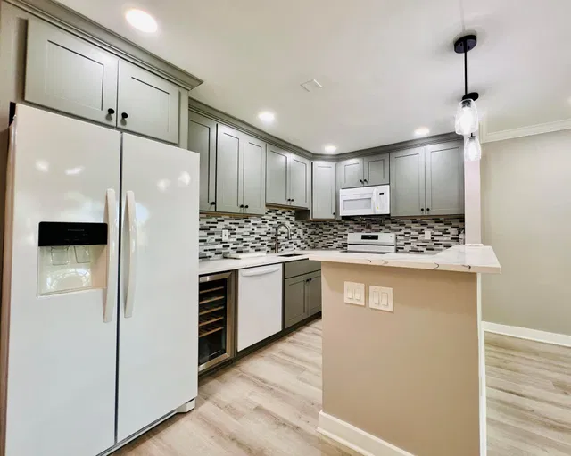 Residence photo 2