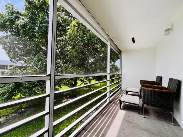 Residence photo 10