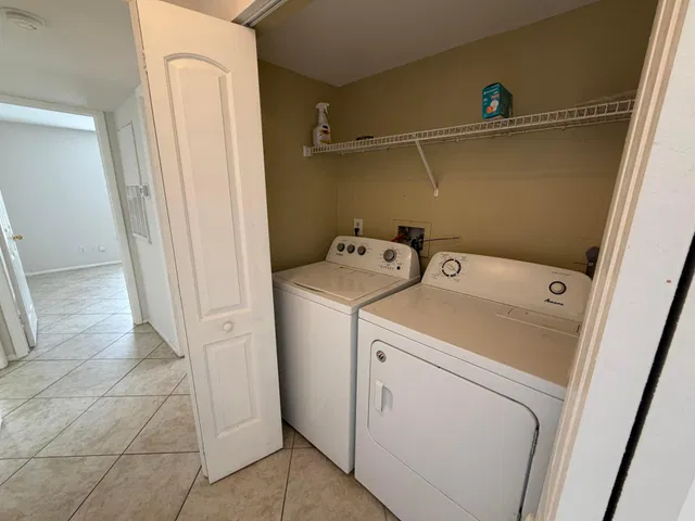 Unit 10-307 photo 18