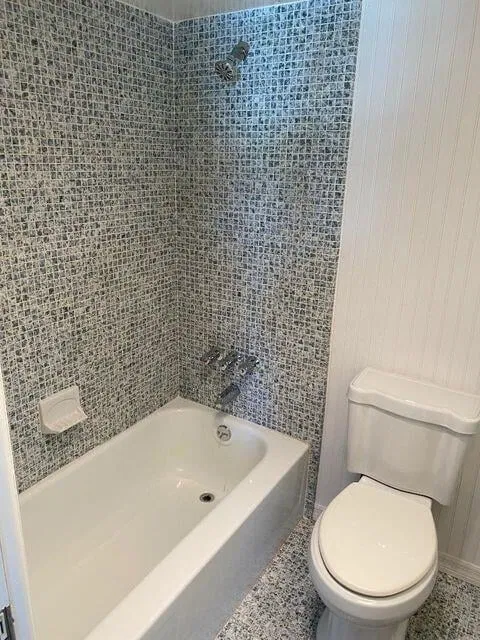 Unit 112 photo 8