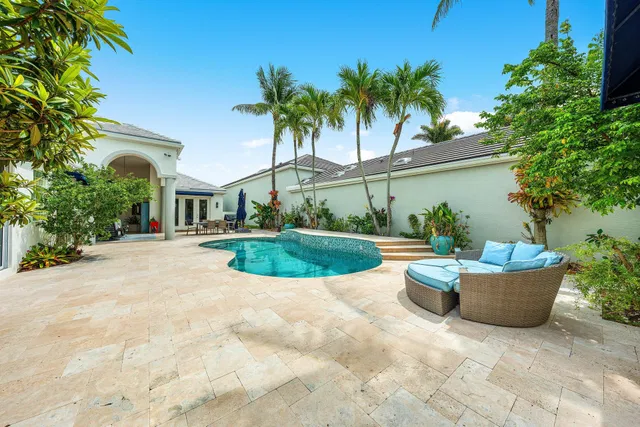 Woodfield Country Club Residence photo 6