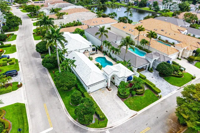 Woodfield Country Club Residence photo 50