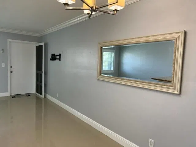 Unit 211 photo 6