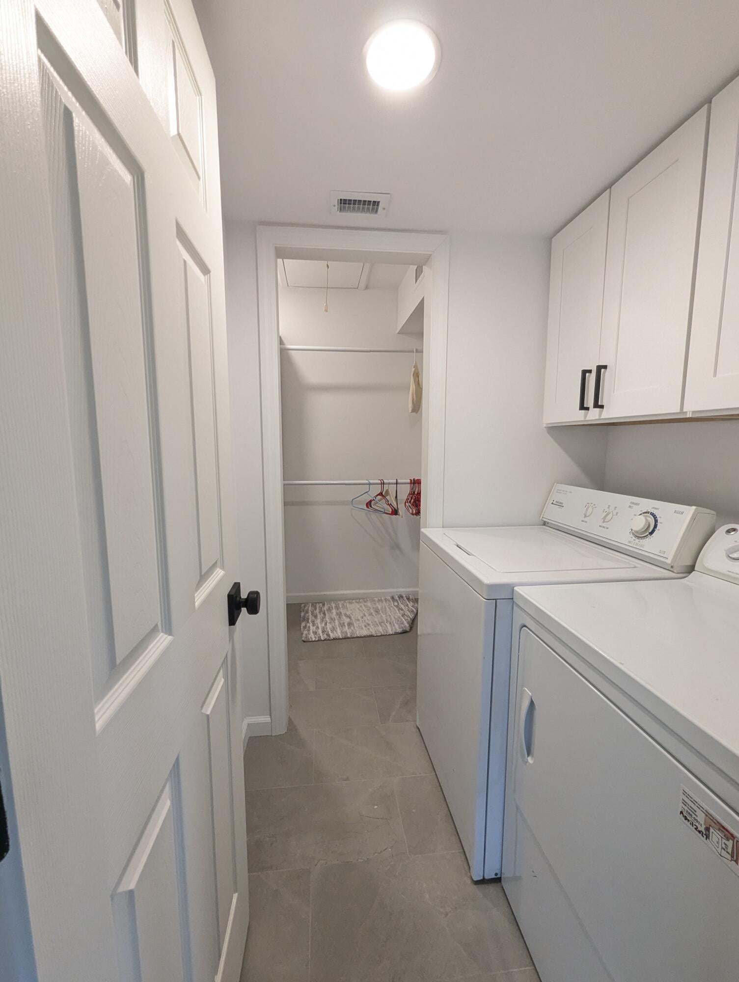  Residence photo 17