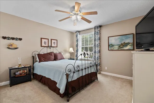 Residence photo 20