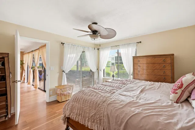 Unit 103 photo 14