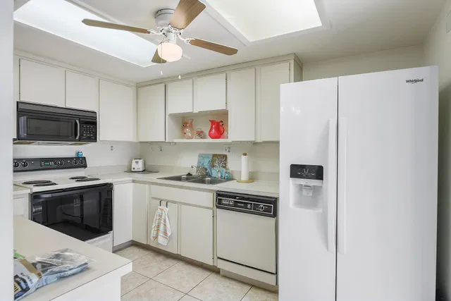 Residence photo 9
