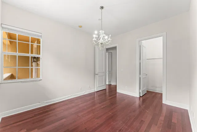  Residence photo 25