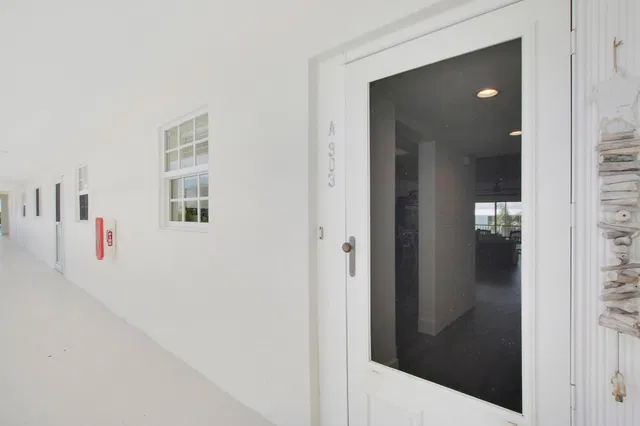 Unit A303 photo 24