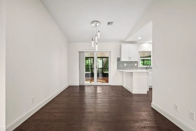 Residence photo 10