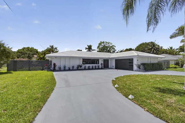 Residence photo 2