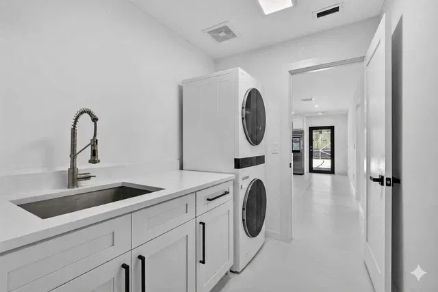 Residence photo 46